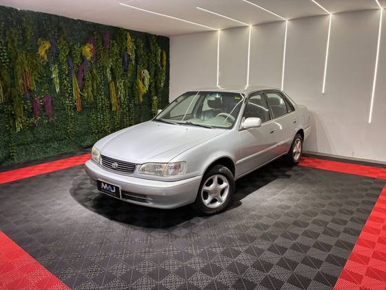 TOYOTA COROLLA 1.8 XEI 16V GASOLINA 4P AUTOMÁTICO TOYOTA COROLLA 1.8 XEI 16V GASOLINA 4P AUTOMÁTICO